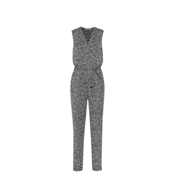 EUC DVF Jumpsuit - Picture 4 of 5